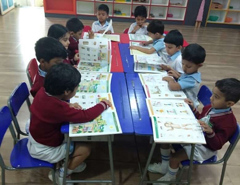 classroom_nursery_students